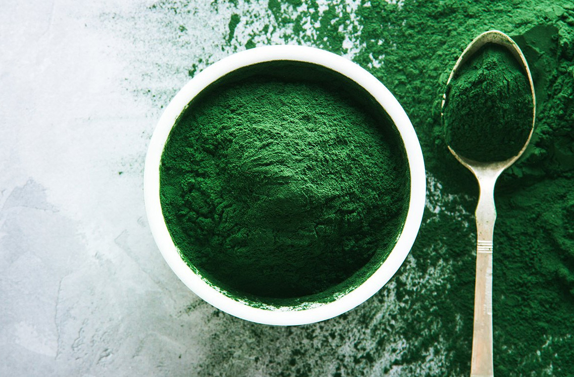Spirulina controindicazioni, dosaggio ed effetti
